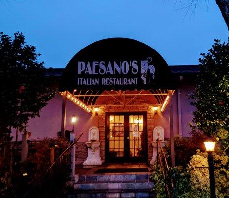 Paesano's Italian Restaurant