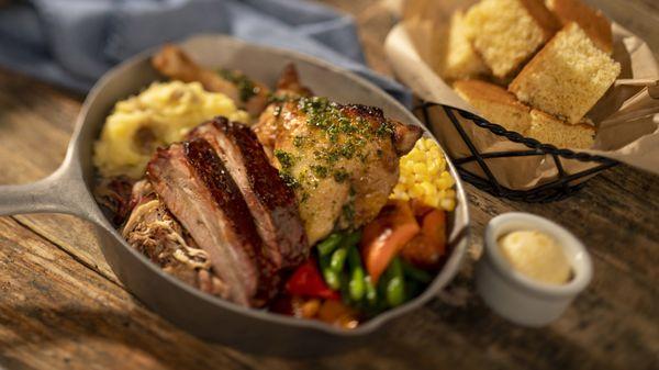 Whispering Canyon Cafe - Lunch Skillet