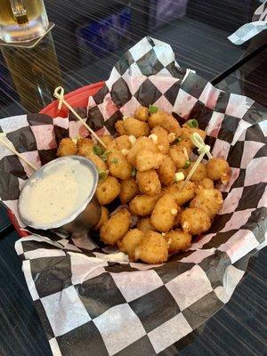 This entire basket of cheese curds was only $7