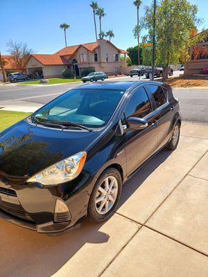 Sanders paint did a fabulous job on my vehicle!  Bob went above and beyond and fixed additional problems other then the paint.