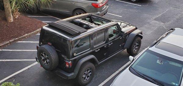 Jeep Rubicon with Sky Power Top