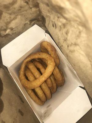 Onion rings with some already eaten