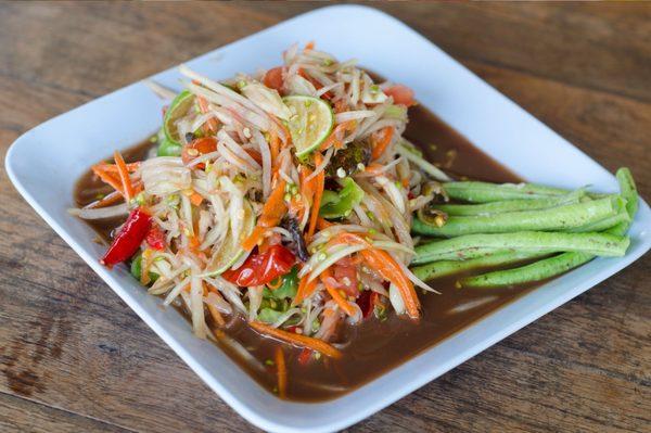 Lao's style papaya salad