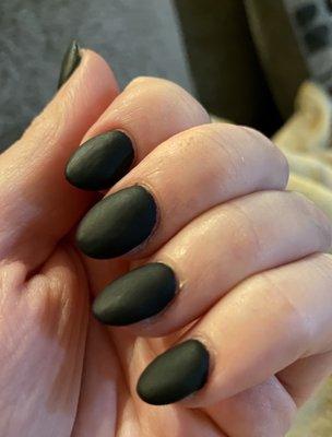 Almond shape Full set with dip powder (SNS) in matte black by John