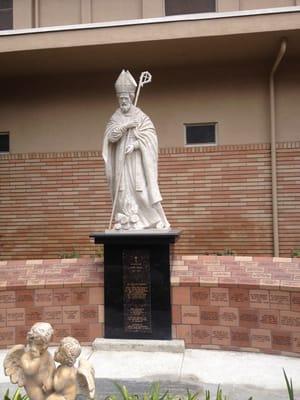 A statue of St Polycarp