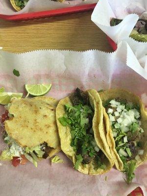 Tacos de lengua are amazing