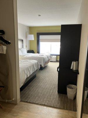 Holiday Inn Express & Suites Dickinson, an IHG Hotel