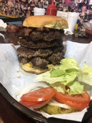 5lb burger of high quality meat