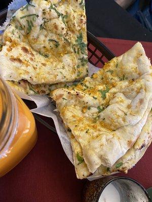 Garlic naan