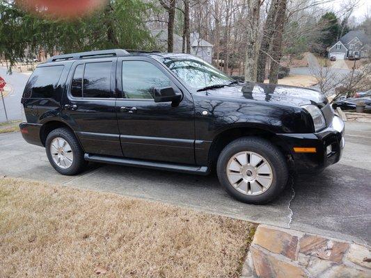 2006 Mercury Mountaineer Sport Utility SUV, 122,346 miles, loaded, $2950 Firm.