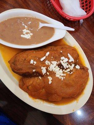 The Chile relleno platter comes with 2 Chile's!!! Amazing!