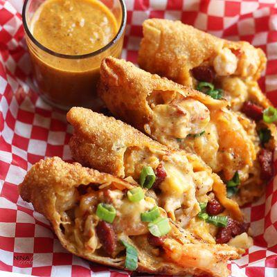 Creole seafood rolls