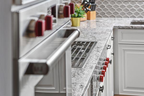 Stunning kitchen.