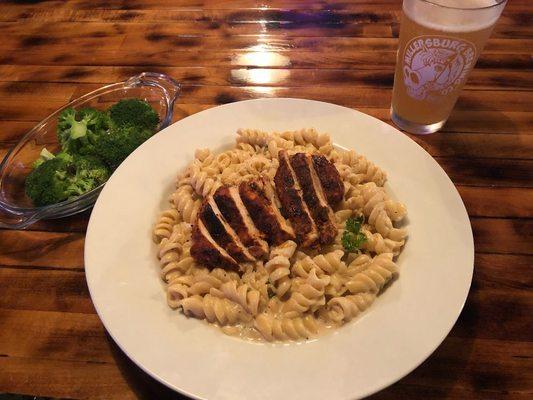 Blackened chicken Alfredo with broccoli