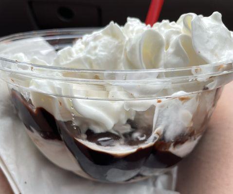 Hot fudge Sunday brownie