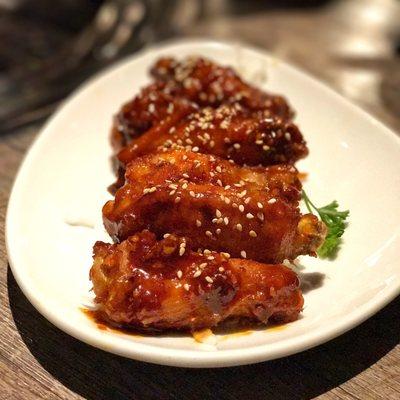 Miso chili chicken wings