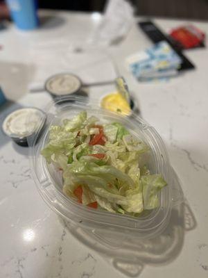 This is the saddest salad I've ever seen. Lol.