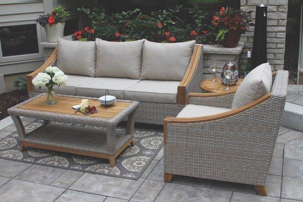 We love outdoor furniture!