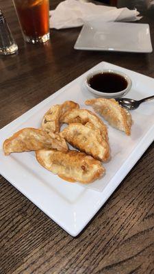 Fried Pot stickers (6) - chicken