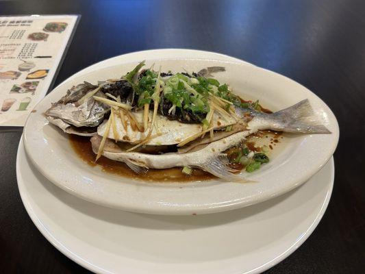 Steamed fish with black bean