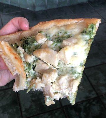 orga*mic chicken broccoli Alfredo pie !