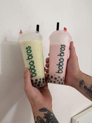 avocado smoothie + strawberry banana smoothie