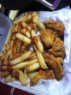 10pc Mild Wings and Fries