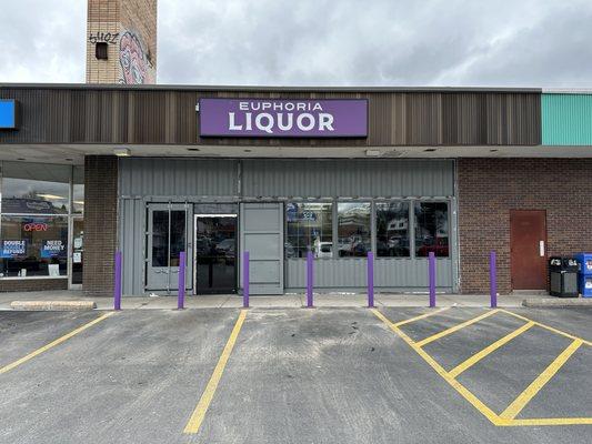 Euphoria Liquor's New Storefront