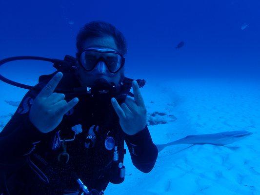 Vic Joshi scuba diving. Bull Sharks nearby!