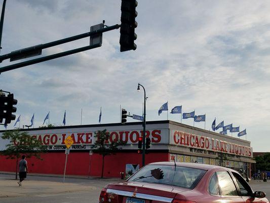 Chicago Lake Liquors