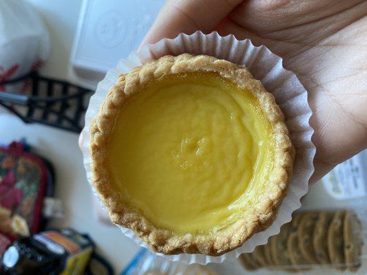 egg tart was still warm after I got home!