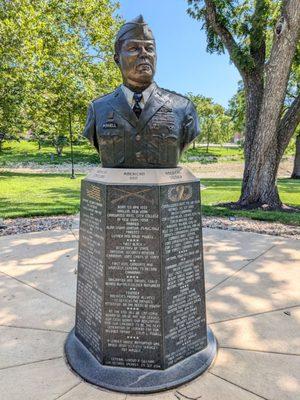 GEN Colin Powell, founder of Buffalo Soldier Monument