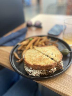 Patty melt with fries