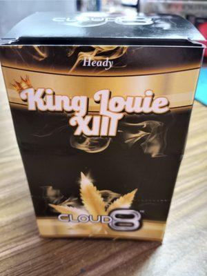 King Louie XIII vape cartridge for the 350 MAH Battery, an we carry those as well