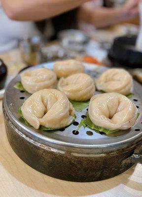 Jin Man Du (Steamed Dumpling)