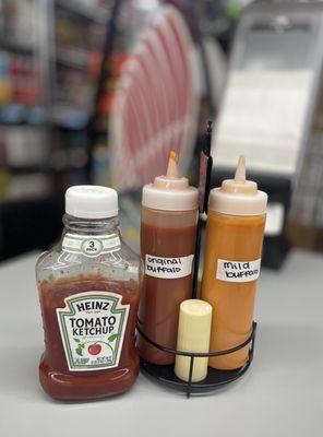 The condiments