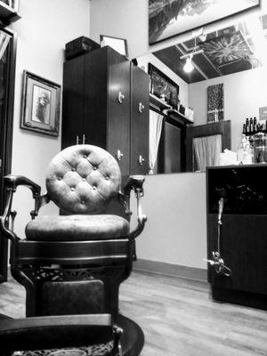 The dynasty barber chair is extremely comfortable. While Neil Weeks creates a presition cut and style.