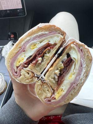 Breakfast sandwich