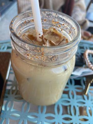 Maple Cinnamon Iced Latte