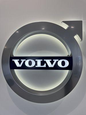 Smothers European Volvo Cars