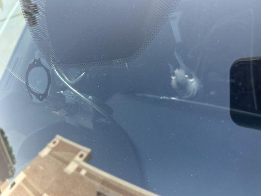 Huge crack on windshield when I pick up the car