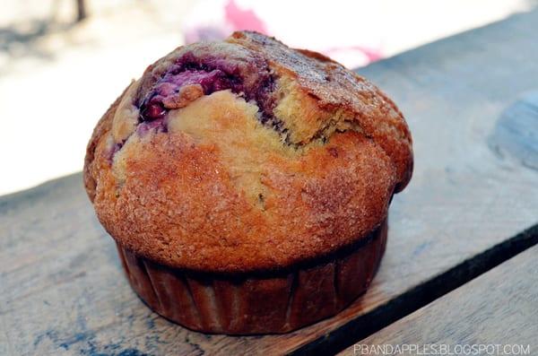 strawberry muffin