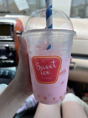 Strawberry milk tea with mango boba