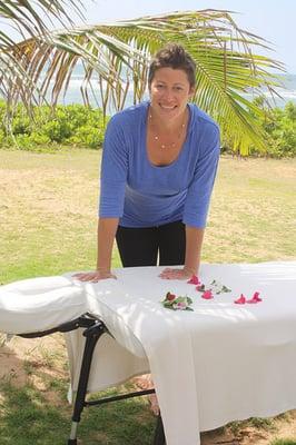 http://www.midweekkauai.com/business/business-round-table/a-woman-with-magic-hands/