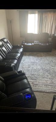 Couch set