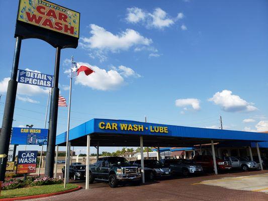 Mzx Superior Car wash and Lube 6514 hwy 6N