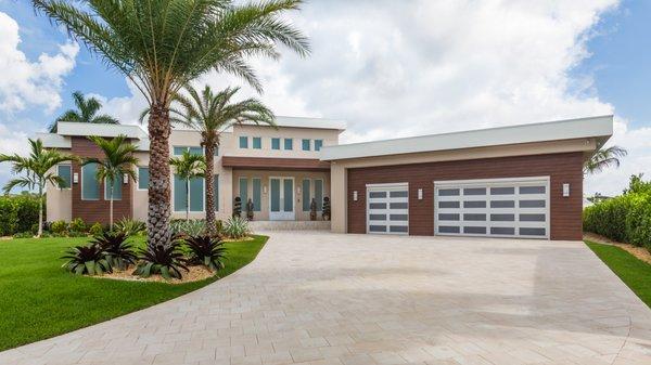 Contemporary home built by Aubuchon Homes in Fort Myers, Florida.