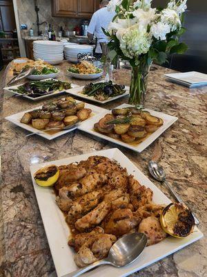 Chicken roulade with fondant potatoes and green beans.