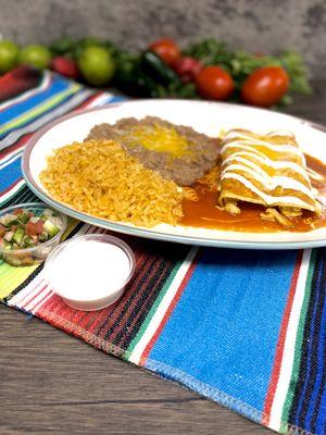 Enchiladas Mexicanas / Mexican Food / Mexican Restaurant