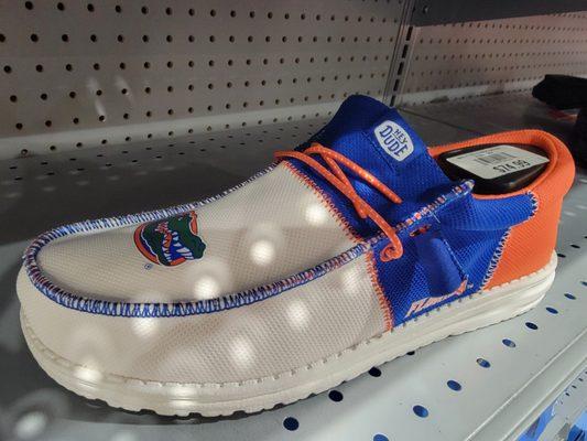 My dad would love these U of Florida  shoes